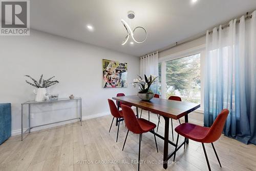 192 Nelson Street, Bradford West Gwillimbury, ON - Indoor Photo Showing Dining Room
