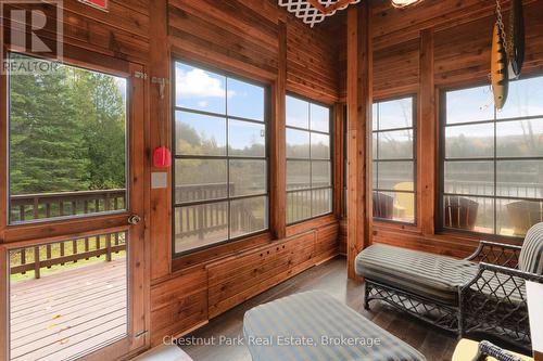 1109 Canopy Lane, Algonquin Highlands (Stanhope), ON - Indoor Photo Showing Other Room