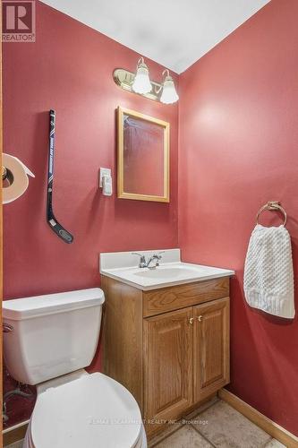 5119 Cherryhill Crescent, Burlington, ON - Indoor Photo Showing Bathroom