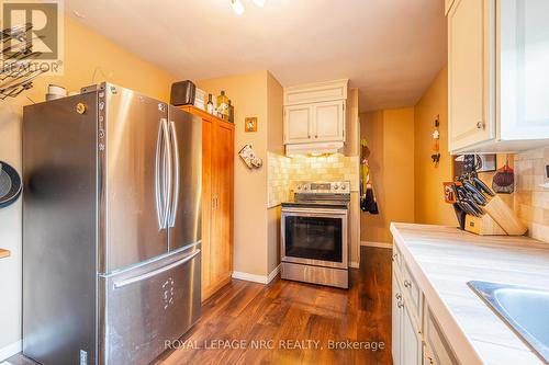 Main Kitchen - 81 Pelham Rd Road, St. Catharines (Western Hill), ON - Indoor Photo Showing Kitchen