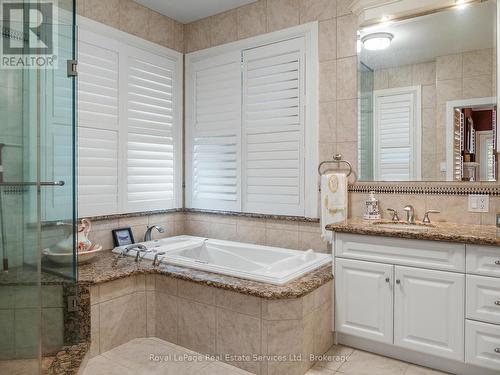 Primary Bedroom Ensuite - 47 Fox Run Drive, Puslinch, ON - Indoor Photo Showing Bathroom