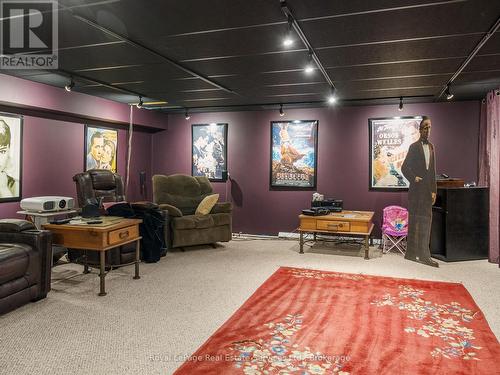 Media Room - 47 Fox Run Drive, Puslinch, ON - Indoor