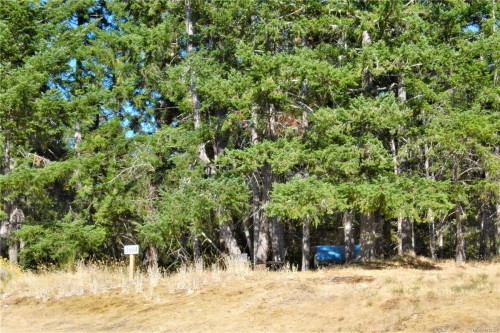 3614 Foc-Sle Rd, Pender Island, BC 