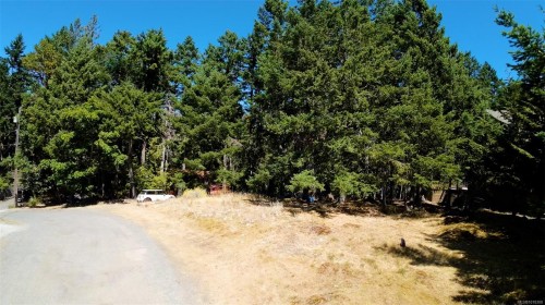 3614 Foc-Sle Rd, Pender Island, BC 