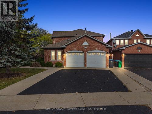 3353 Loyalist Drive, Mississauga, ON - Outdoor With Facade