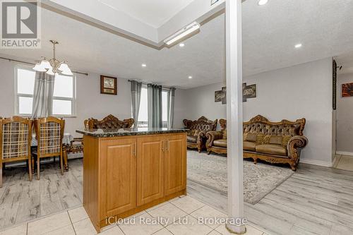 502 - 3577 Derry Road E, Mississauga, ON - Indoor