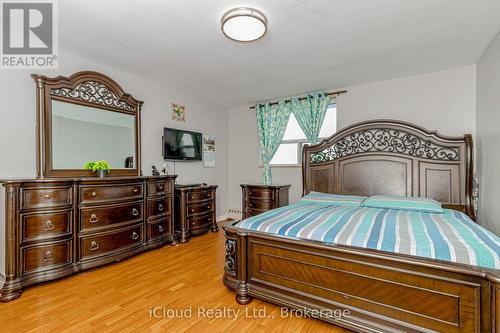 502 - 3577 Derry Road E, Mississauga, ON - Indoor Photo Showing Bedroom