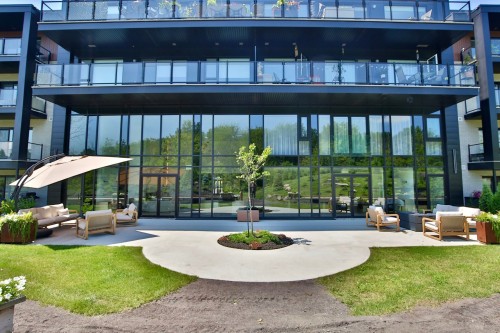 Terrasse - 105-2100 Rue Benoit, Saint-Bruno-De-Montarville, QC - Outdoor