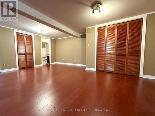 684 Cape Avenue, Burlington, ON - Indoor Photo Showing Other Room