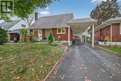 2042 TILSON STREET  Ottawa, ON K1G 2M7