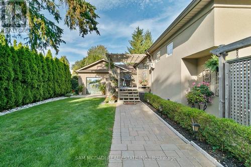 1522 Glenhill Crescent, Mississauga, ON - Outdoor