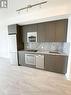3510 - 7 Mabelle Avenue, Toronto, ON  - Indoor Photo Showing Kitchen 