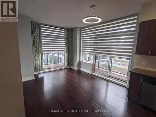 404 - 85 North Park Road, Vaughan, ON - Indoor