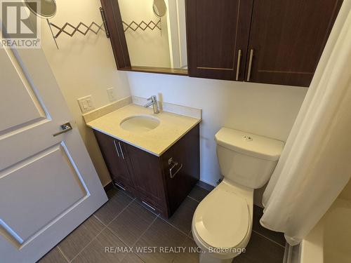 404 - 85 North Park Road, Vaughan, ON - Indoor Photo Showing Bathroom