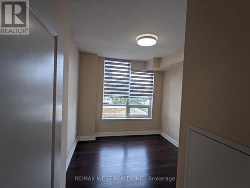 404 - 85 North Park Road, Vaughan, ON - Indoor Photo Showing Other Room