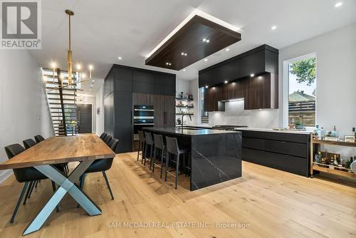 39 Oakwood Avenue N, Mississauga, ON - Indoor Photo Showing Other Room