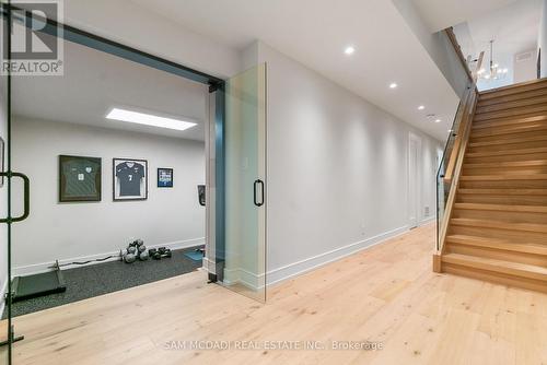 39 Oakwood Avenue N, Mississauga, ON - Indoor