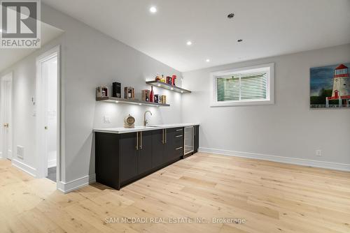 39 Oakwood Avenue N, Mississauga, ON - Indoor Photo Showing Other Room