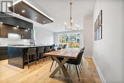 39 Oakwood Avenue N, Mississauga, ON - Indoor