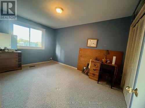 2319 Barclay Road, Burlington, ON - Indoor