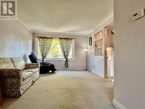 2319 Barclay Road, Burlington, ON - Indoor