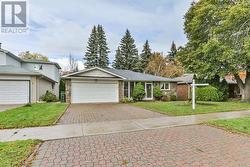 144 CLANSMAN BOULEVARD  Toronto, ON M2H 1Y1