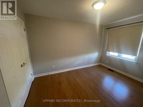 202 Forestglade Crescent, Ottawa, ON - Indoor Photo Showing Other Room