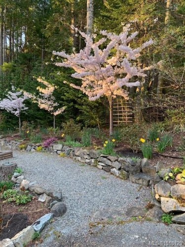 178 Elizabeth Dr, Salt Spring, BC 