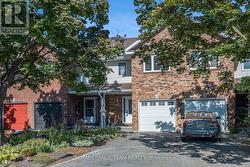 93 ROYAL OAK COURT  Ottawa, ON K1T 3N9