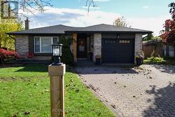 14 EASTFIELD COURT  St. Catharines (Vine/Linwell), ON L2M 6V1