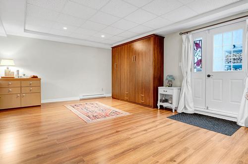 Salle familiale - 326 Ch. Filion, Sainte-Anne-Des-Lacs, QC - Indoor Photo Showing Other Room