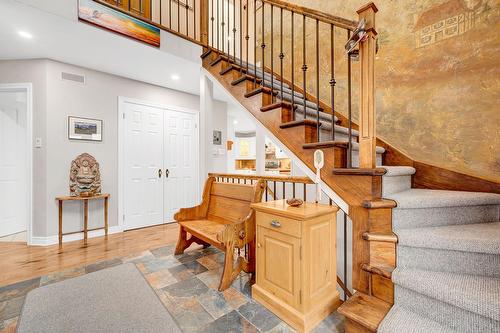 Hall d'entrée/Vestibule - 326 Ch. Filion, Sainte-Anne-Des-Lacs, QC - Indoor Photo Showing Other Room