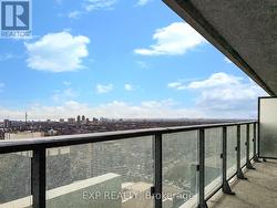 2506 - 2221 YONGE STREET  Toronto, ON M4S 2B4