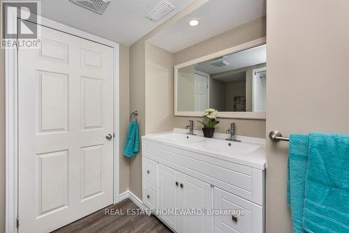 Back - 177 Browning Trail, Barrie, ON - Indoor Photo Showing Bathroom