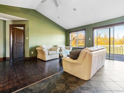 87 New Row, Thorburn, NS 