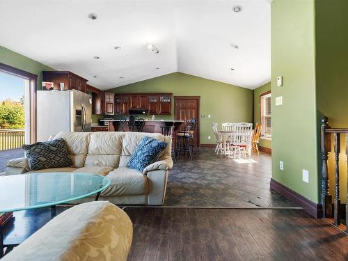 87 New Row, Thorburn, NS 