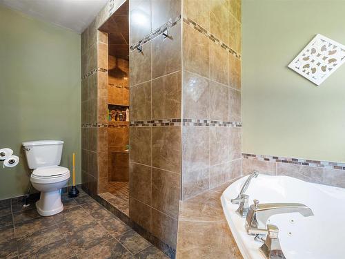 87 New Row, Thorburn, NS 