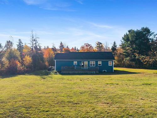 87 New Row, Thorburn, NS 