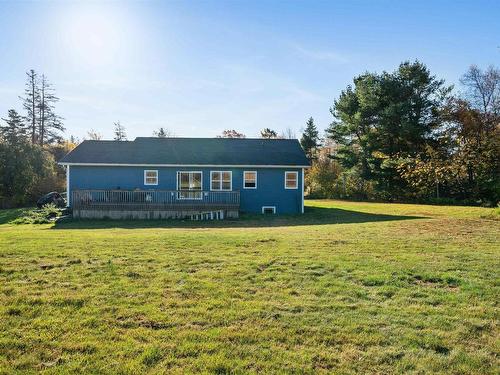 87 New Row, Thorburn, NS 