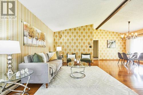 1 Goodland Gate, Toronto (Agincourt South-Malvern West), ON - Indoor