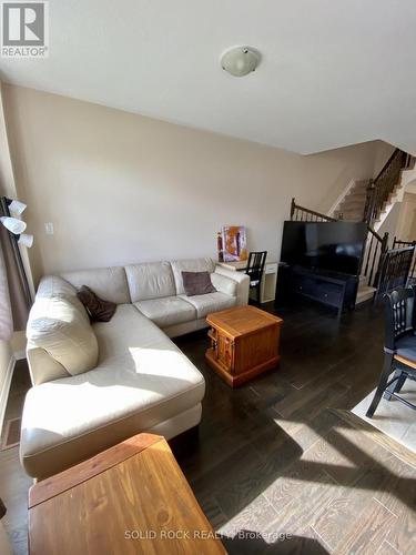 108 Camden Private, Ottawa, ON - Indoor