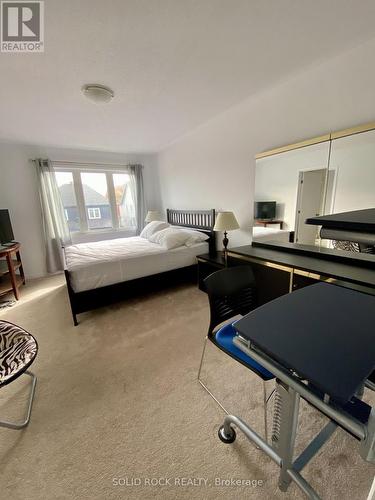 108 Camden Private, Ottawa, ON - Indoor Photo Showing Bedroom