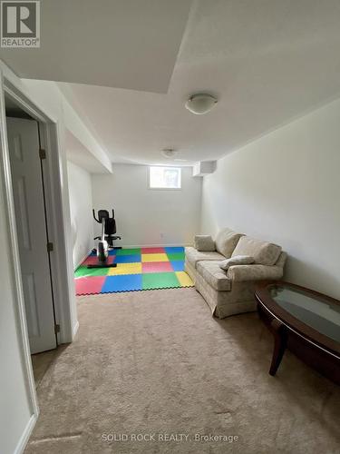 108 Camden Private, Ottawa, ON - Indoor Photo Showing Other Room