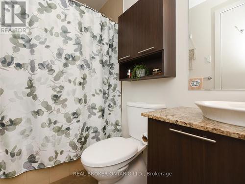 1011 - 100 Champagne Avenue S, Ottawa, ON - Indoor Photo Showing Bathroom