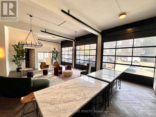 1001 Queen Street E, Toronto, ON 