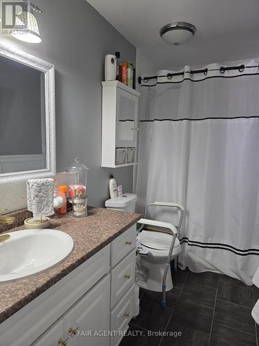261 Trillium Circle, Alfred And Plantagenet, ON - Indoor Photo Showing Bathroom
