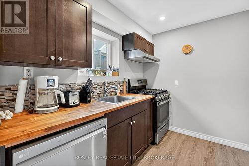 3563 Dominion Road, Fort Erie (Ridgeway), ON - Indoor Photo Showing Kitchen