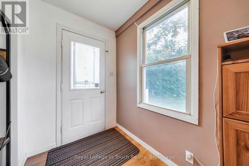 116 Robert Street E, Penetanguishene, ON - Indoor Photo Showing Other Room