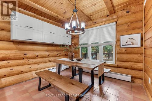 9 Hubertine Gate, Ottawa, ON - Indoor