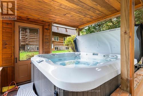 9 Hubertine Gate, Ottawa, ON -  With Exterior